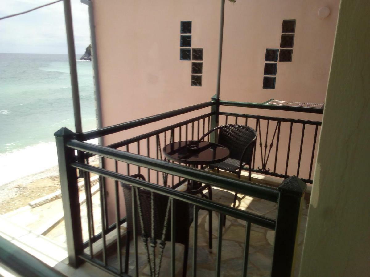 Nissaki Guesthouse Keramídhion 外观 照片